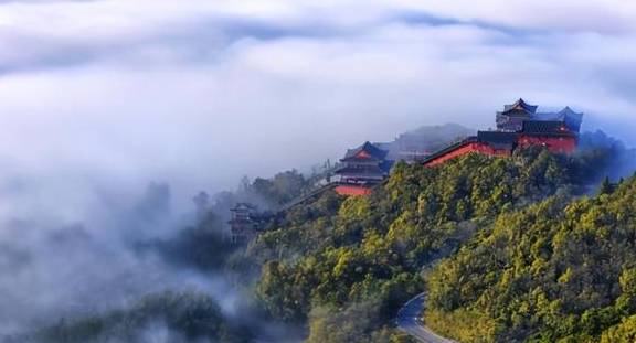 原创 新化——梅山文化的发祥地,晨曦弥漫、古桃花源芳香弥漫2