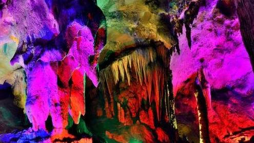 原创 新化——梅山文化的发祥地,晨曦弥漫、古桃花源芳香弥漫3