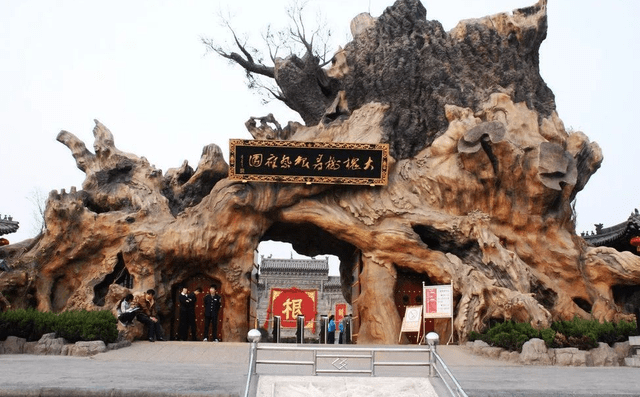 原创 山西一“神奇”景区,内部仅有一颗千年古树,却吸引大量游客前来2