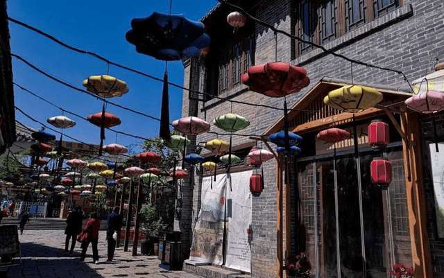 原创 河北投资15亿打造的“假古镇”火了,景色优美门票免费,良心景区1