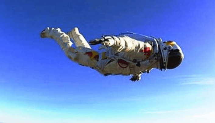 原创 空间站当中出了事情,宇航员能够通过跳伞,返回地球吗?10