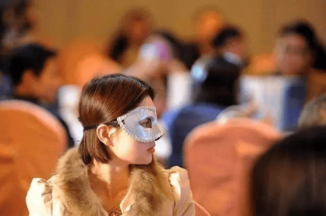 原创 为啥农村的女生很小就结婚,到了大城市也大量变成剩女?3个原因2