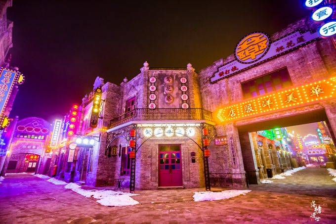 原创 为何我国三四线城市沉迷建设“古城小镇”?5