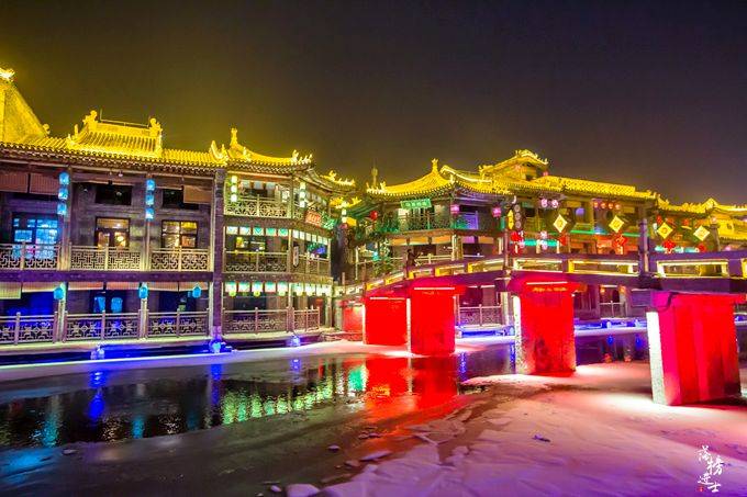 原创 为何我国三四线城市沉迷建设“古城小镇”?7