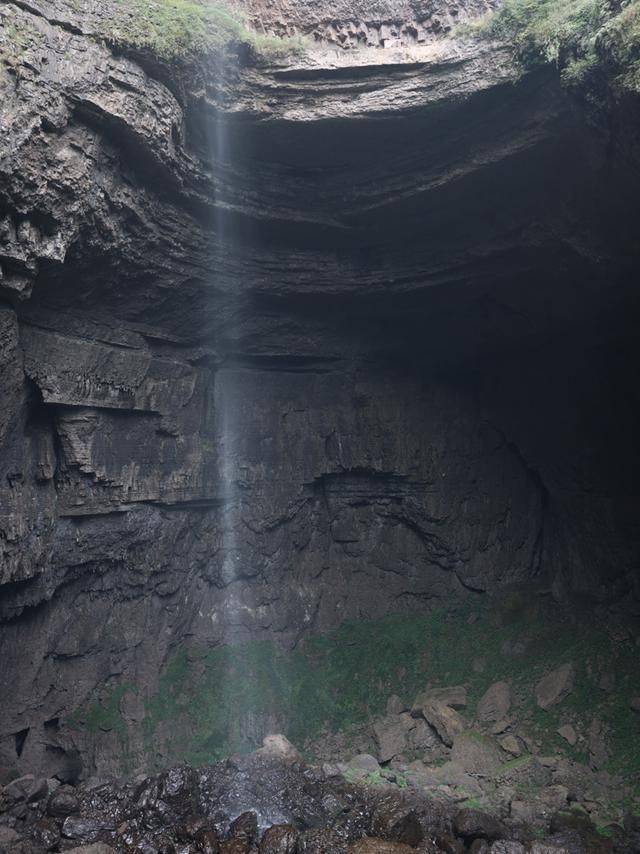 硝洞岩瀑布,乐山探险好去处,人少精美空气好19