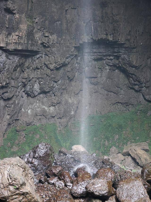 硝洞岩瀑布,乐山探险好去处,人少精美空气好22