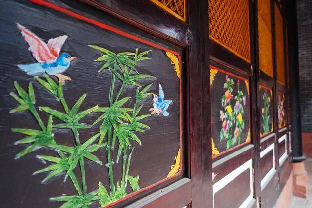 在东莞繁华市中心还藏着一个百年古村，没有保存完整的祠堂，绝美11