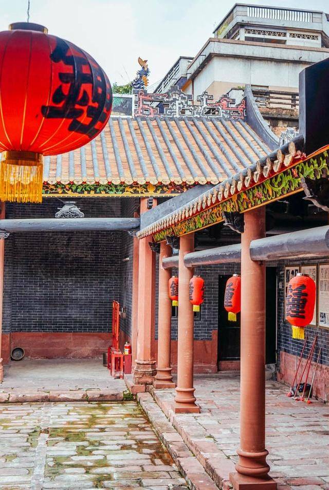 在东莞繁华市中心还藏着一个百年古村，没有保存完整的祠堂，绝美12