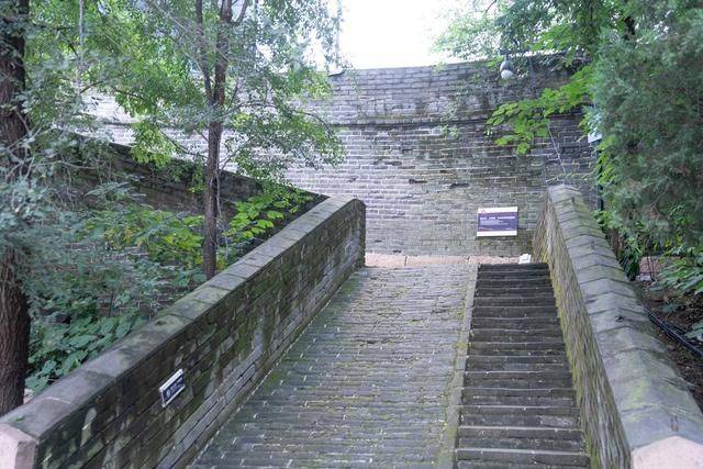 万里长城第一山,秦皇岛这一段长城很少人去过,景色不一般11