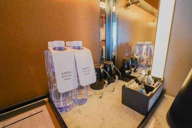 珠海网红的酒店，拉开窗帘就能看得见海，成为珠海旅游新地标3