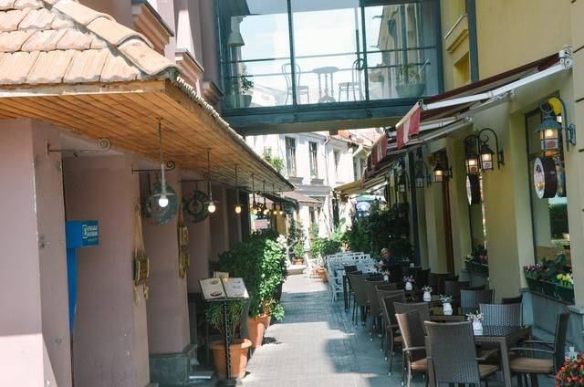 中亚有一个超高颜值的国家,首都颇具魅力,对中国人十分友好8