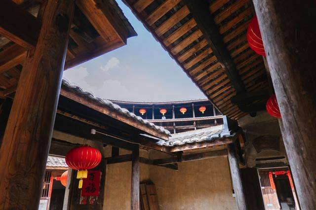 这个藏在大山里的世界遗产,游人稀少,安逸得不像话1