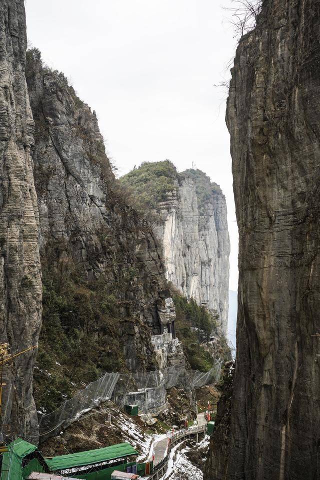 湖北恩施秘境绝空栈道,吓得腿脚发软,还没爬就已经开始放弃19