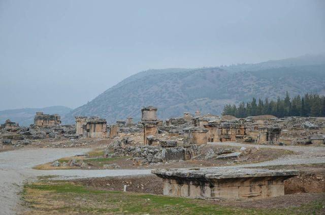 上帝打翻了牛奶瓶,它就变成了土耳其的棉花堡7