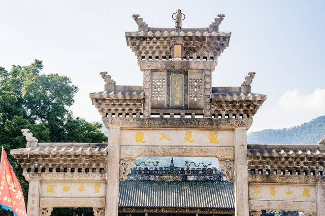 拜龙母,只有肇庆和梧州人特有的崇拜,十分有意思9