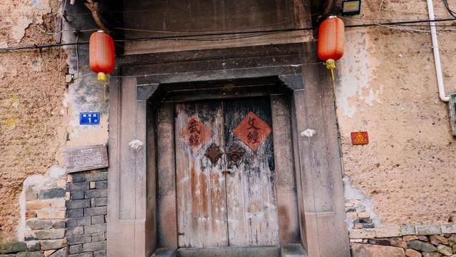 这个地方爱鱼成风,甚至还要位于举行葬礼,福建这一古村太神奇了2