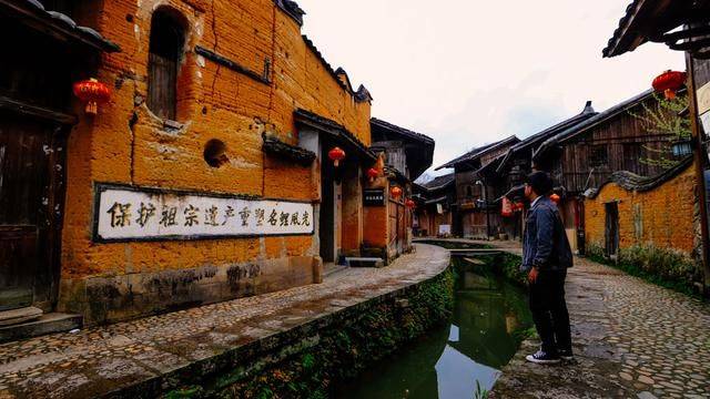 这个地方爱鱼成风,甚至还要位于举行葬礼,福建这一古村太神奇了6