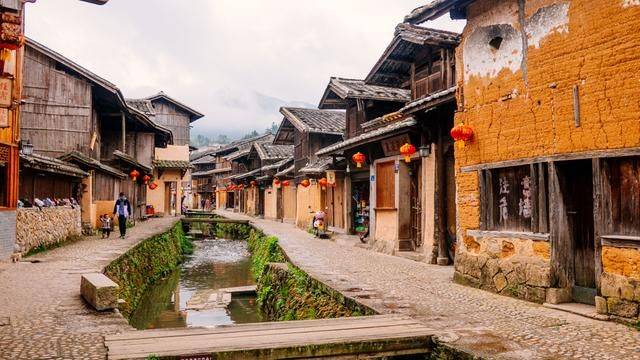 这个地方爱鱼成风,甚至还要位于举行葬礼,福建这一古村太神奇了8