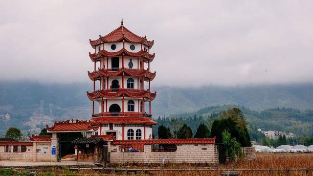 这个地方爱鱼成风,甚至还要位于举行葬礼,福建这一古村太神奇了25