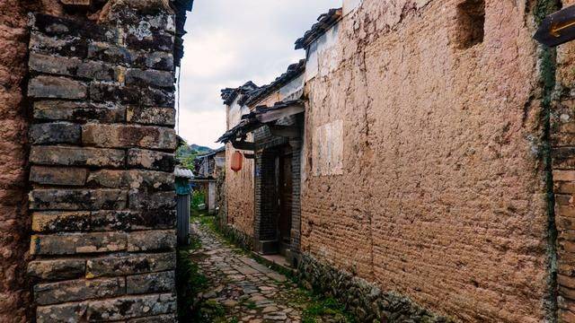 福建乡间散落的古村太美了吧，人文荟萃，堪比凤凰古城6