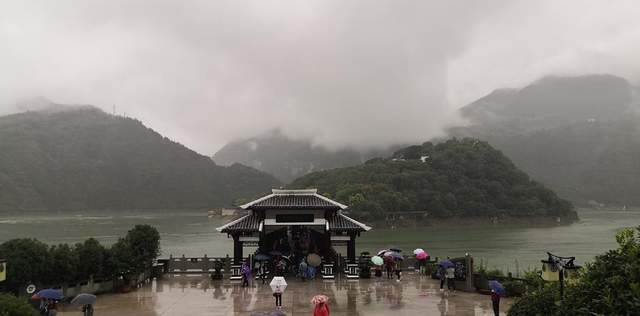 游轮之旅 | 在移动的五星级酒店上探寻最壮丽的长江8