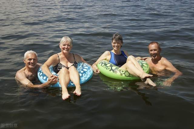老年人学会极简生活，晚年更加轻松自在5