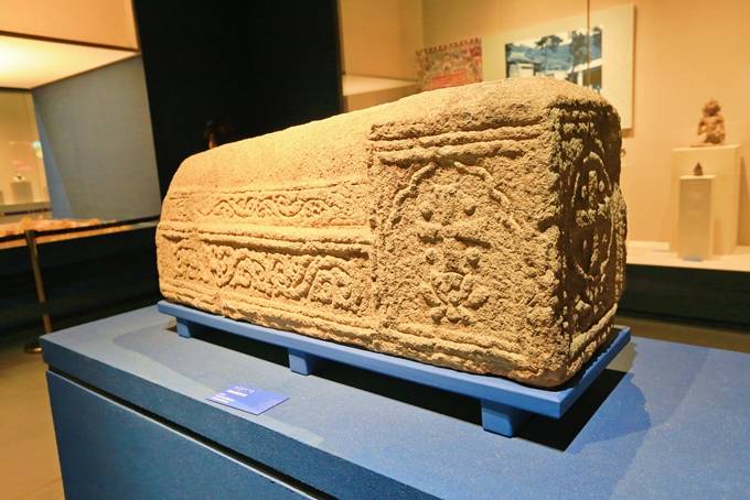 原创 探秘:内蒙古博物院的镇馆之宝,精美贵重,专家看到后惊叹不已11