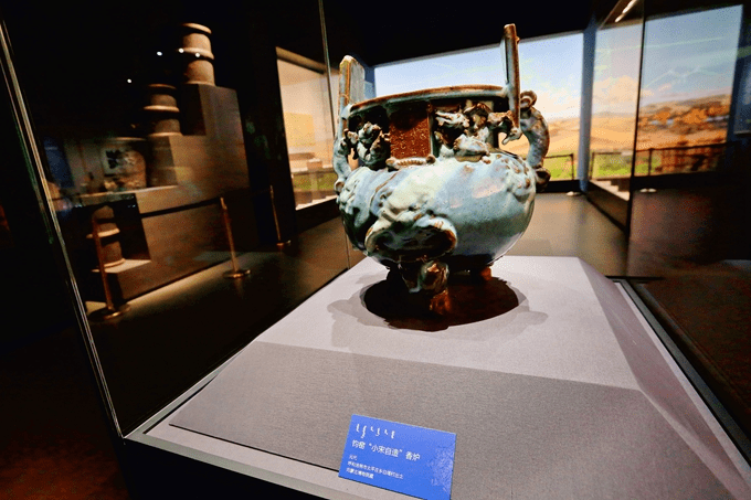 原创 探秘:内蒙古博物院的镇馆之宝,精美贵重,专家看到后惊叹不已13