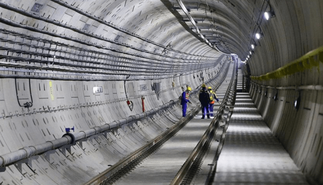 原创 为什么修建地铁时从没见过运土车？挖出的土去哪了？今天才知道5