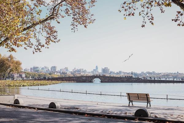 杭州西湖有什么好玩的景点1