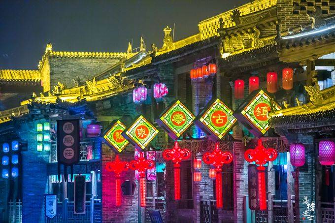 原创 石家庄有一座建于2021年的龙泉古镇,先后三次开业,却鲜有游客12