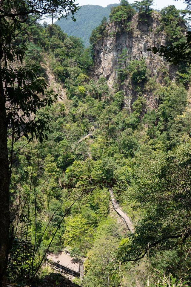 横跨广东湖南两省的山,曾经游人稀少,景色堪比黄山12
