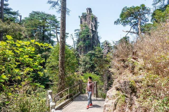 横跨广东湖南两省的山,曾经游人稀少,景色堪比黄山14