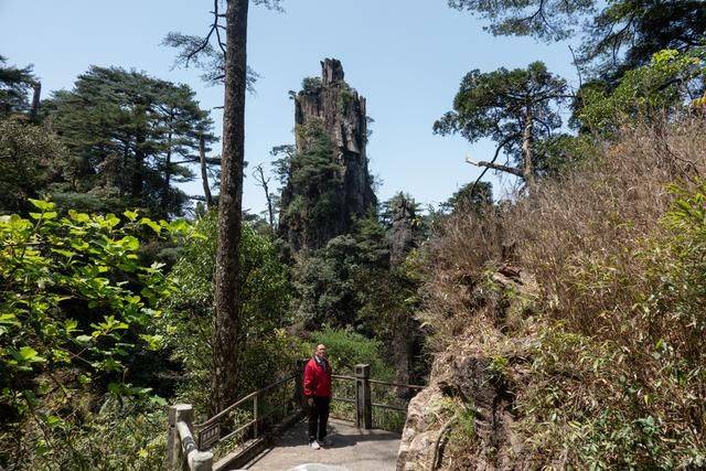 横跨广东湖南两省的山,曾经游人稀少,景色堪比黄山15