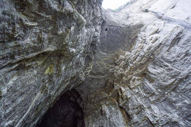 巨大溶洞隐藏地心深处秘密,湖北又一景点震惊全网,赶紧来打卡14