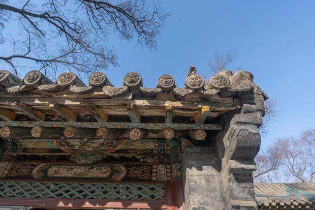 晋祠有一个超美的亭子，景色一流，仿佛仙境8