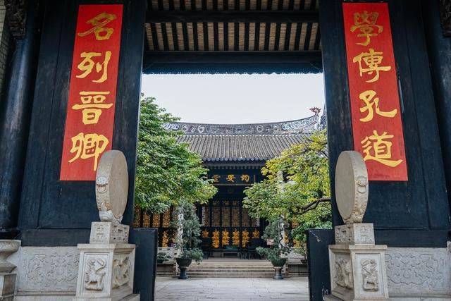 岭南园林中最低调的一个，位于广州番禺，小巧玲珑移步换景24