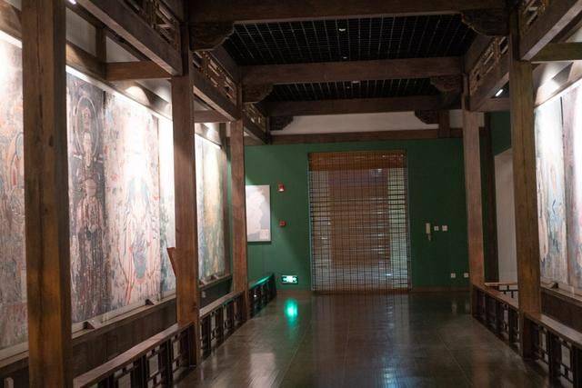 山西文物不止于地面上:山西壁画与佛像太精美了,超乎众人的想象3