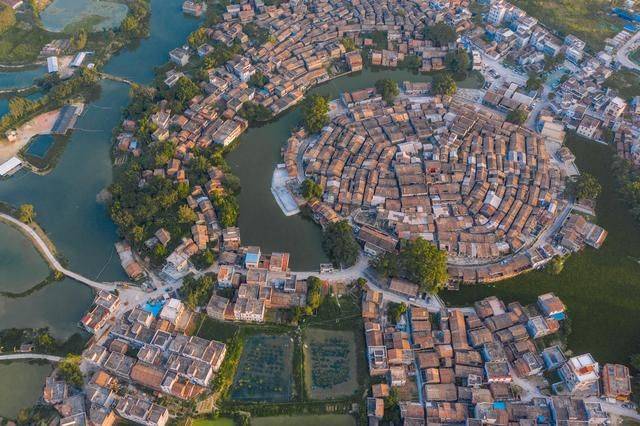 大发现!肇庆有个村落对外地人不友好,走进来100%会迷路2