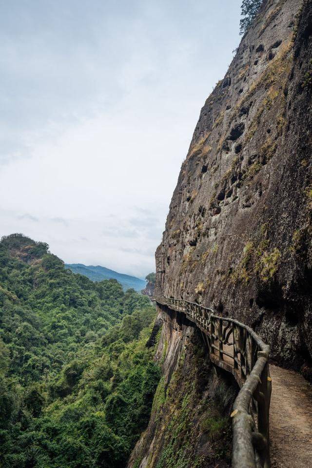 广东最偏远的山峰,奇岩密布,大多数游客都没来过3