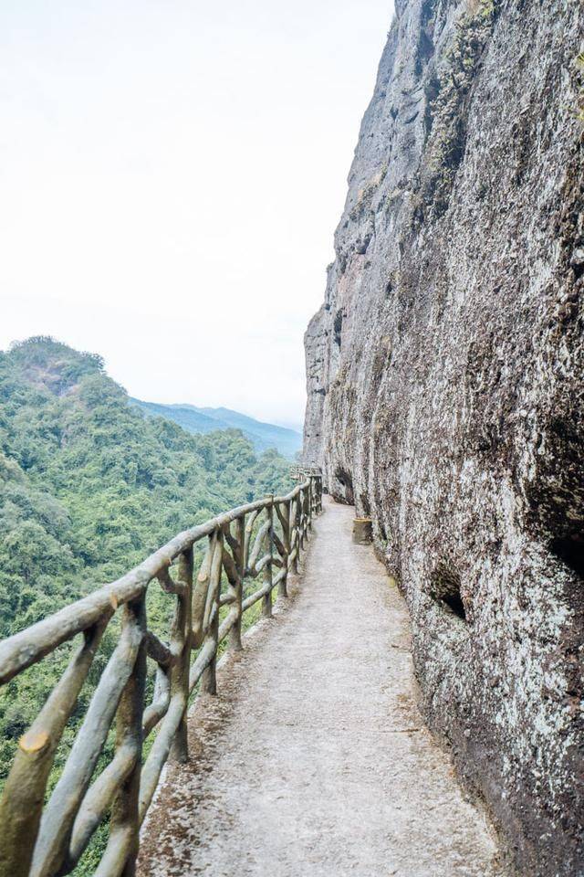 广东最偏远的山峰,奇岩密布,大多数游客都没来过6