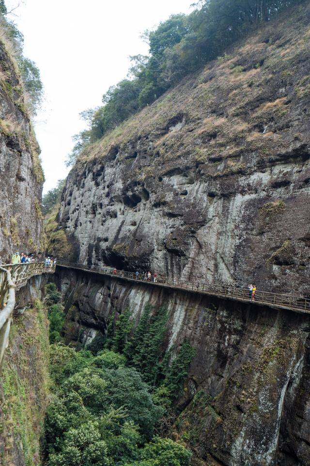 广东最偏远的山峰,奇岩密布,大多数游客都没来过8