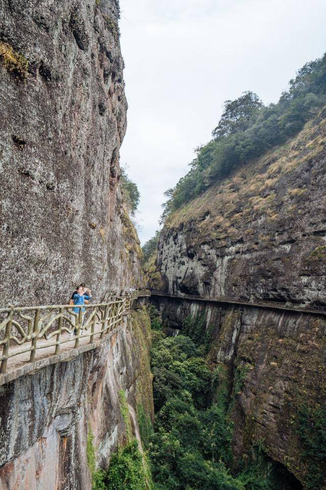 广东最偏远的山峰,奇岩密布,大多数游客都没来过9