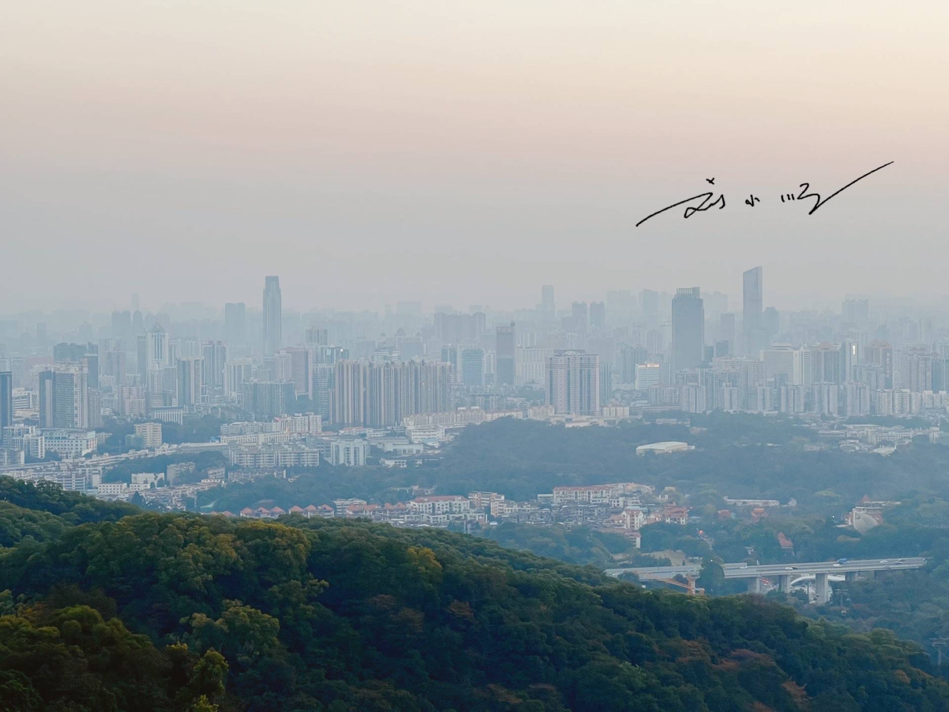 原创 广州这个区,明明距离市中心很近,却因为城中村太多而常常被嫌弃1