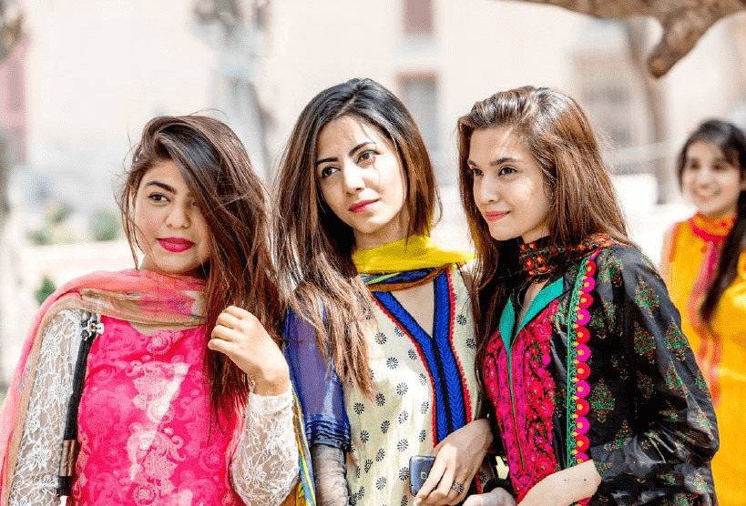 原创 都说中巴友谊长存,为何我国游客去巴基斯坦,当地人总“摇头”呢3