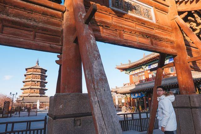 没有一颗钉子，全靠卯棒结构支撑了千年，具备54种斗拱的应县木塔20