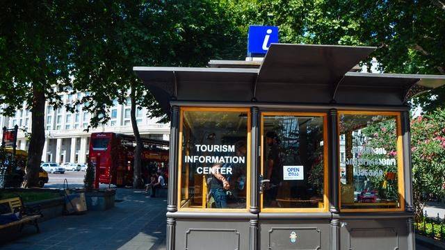 原创 多彩第比利斯,吃的超廉价的樱桃,漫步古老公元四世纪都市3