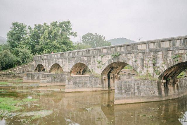 这里被评为云南最美古村，却很少有人知道，还有精美大院1