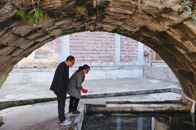 在湖南永州,竟然藏着一个“小凤凰古城”,门票免费景色太美1