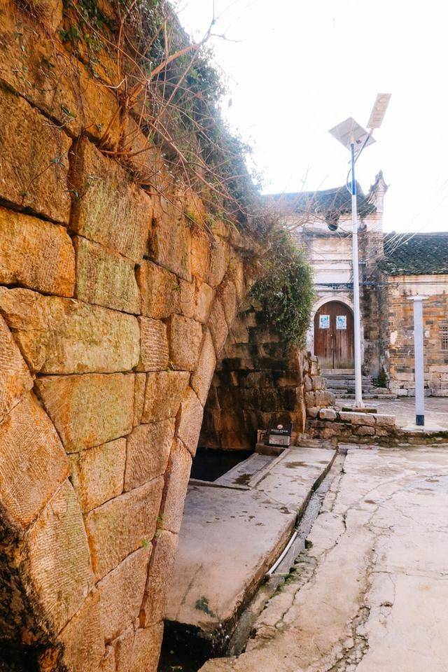 在湖南永州,竟然藏着一个“小凤凰古城”,门票免费景色太美3